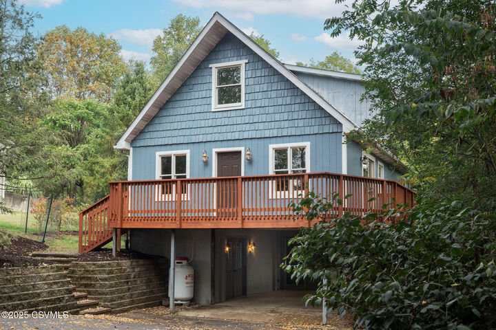 Property Photo:  672 6th Street  PA 17857 