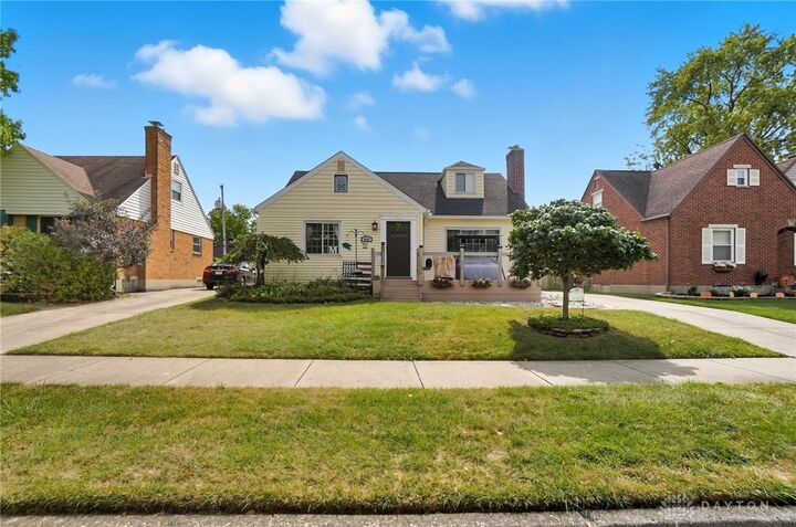Property Photo:  936 Westminster Place  OH 45419 