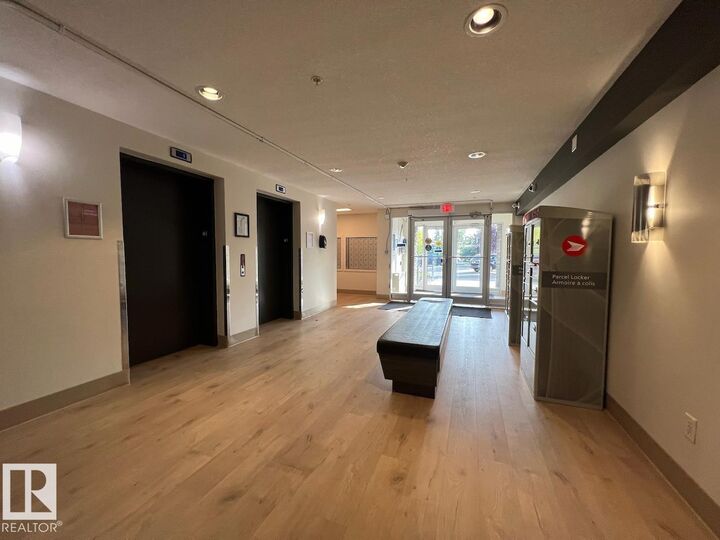 Photo de la propriété:  1196 Hyndman Road NW 459  AB T5A 0X8 