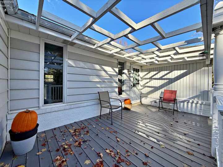 Property Photo:  137 Hampden Park  OH 44883 