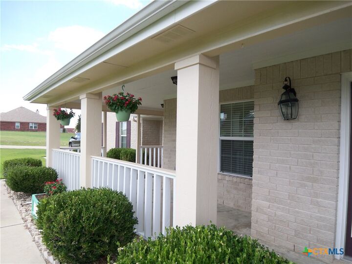 Property Photo:  730 Kenney Drive  TX 76522 