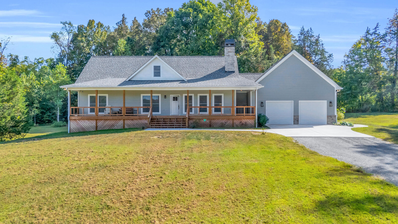 Property Photo: 293 Kincannon Lane NW TN 37336