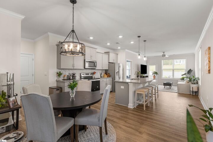 Property Photo:  307 Cub Court  SC 29609 