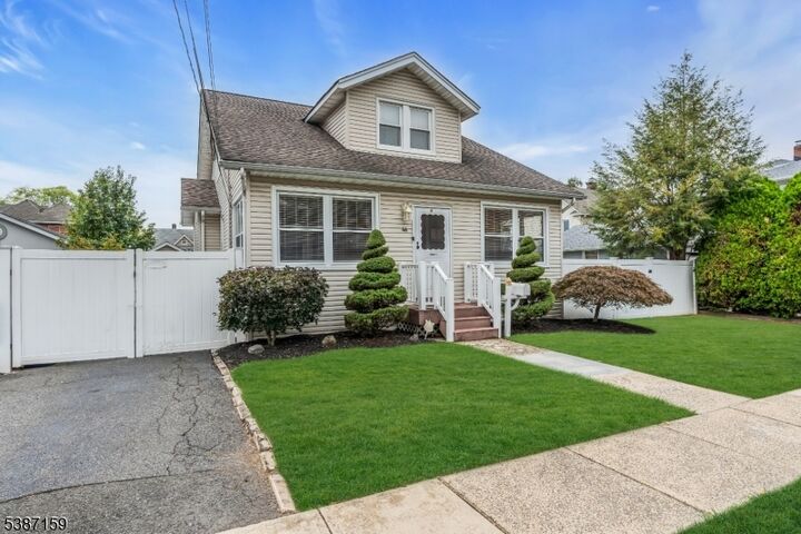 Property Photo: 46 N 22nd St NJ 07033