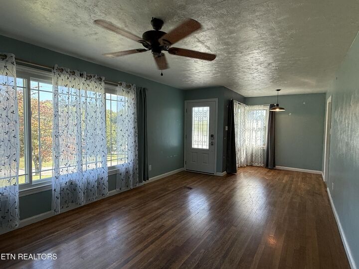 Property Photo:  208 Scott Lane  TN 37763 
