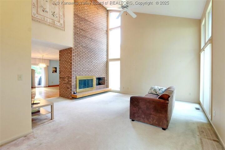 Property Photo: 216 Woodbridge Drive WV 25311