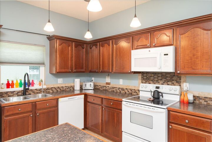 Property Photo:  303 Clydesdale Circle  FL 32773 