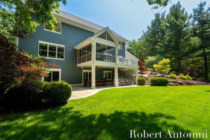 Property Photo: 1977 Emerald Glen Court NE MI 49301
