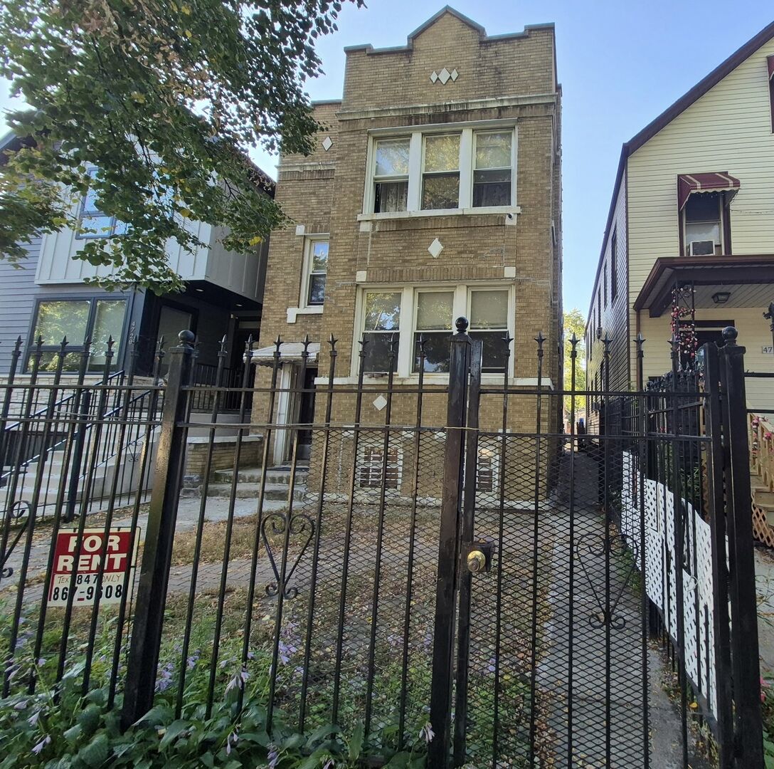 Property Photo:  4722 N Kennicott Avenue Garden  IL 60630 