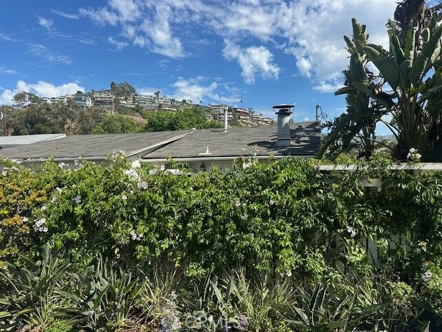 Property Photo:  467 465 Hill St  CA 92651