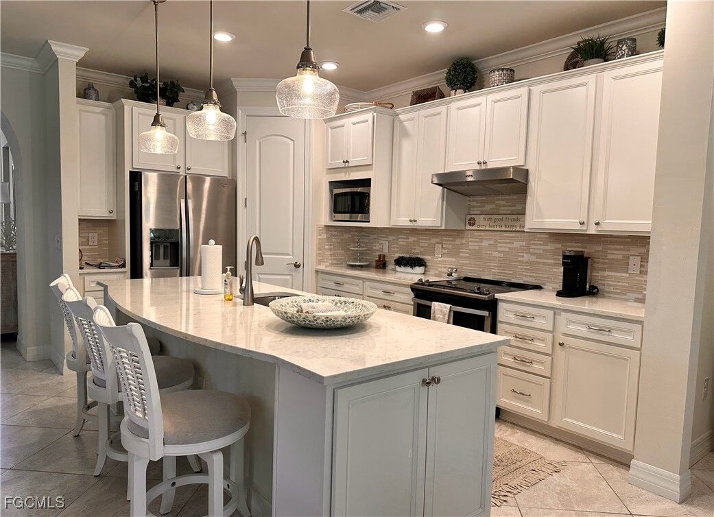 Property Photo:  11878 Bourke Place  FL 33913 