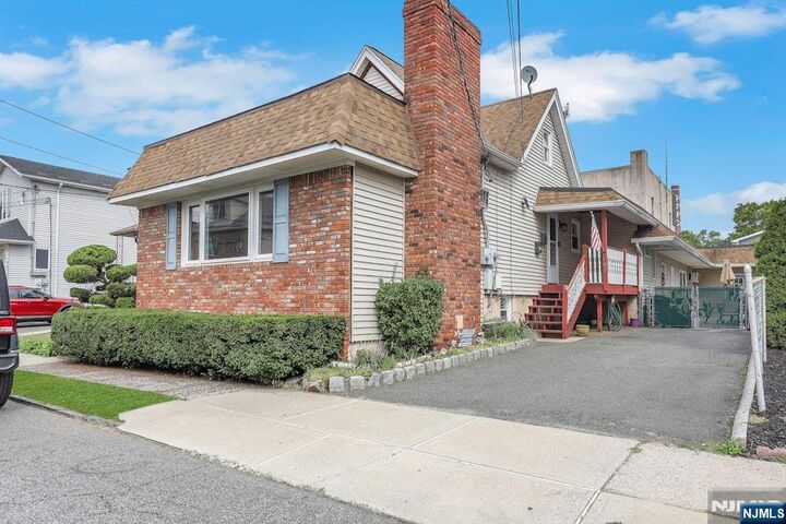 Property Photo:  103 Halstead Avenue  NJ 07057 