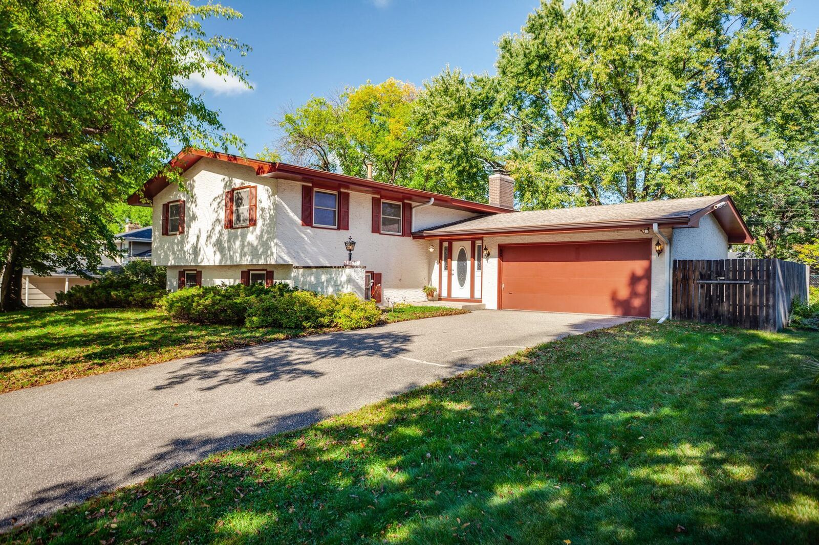 Property Photo:  10616 Johnson Road  MN 55437 