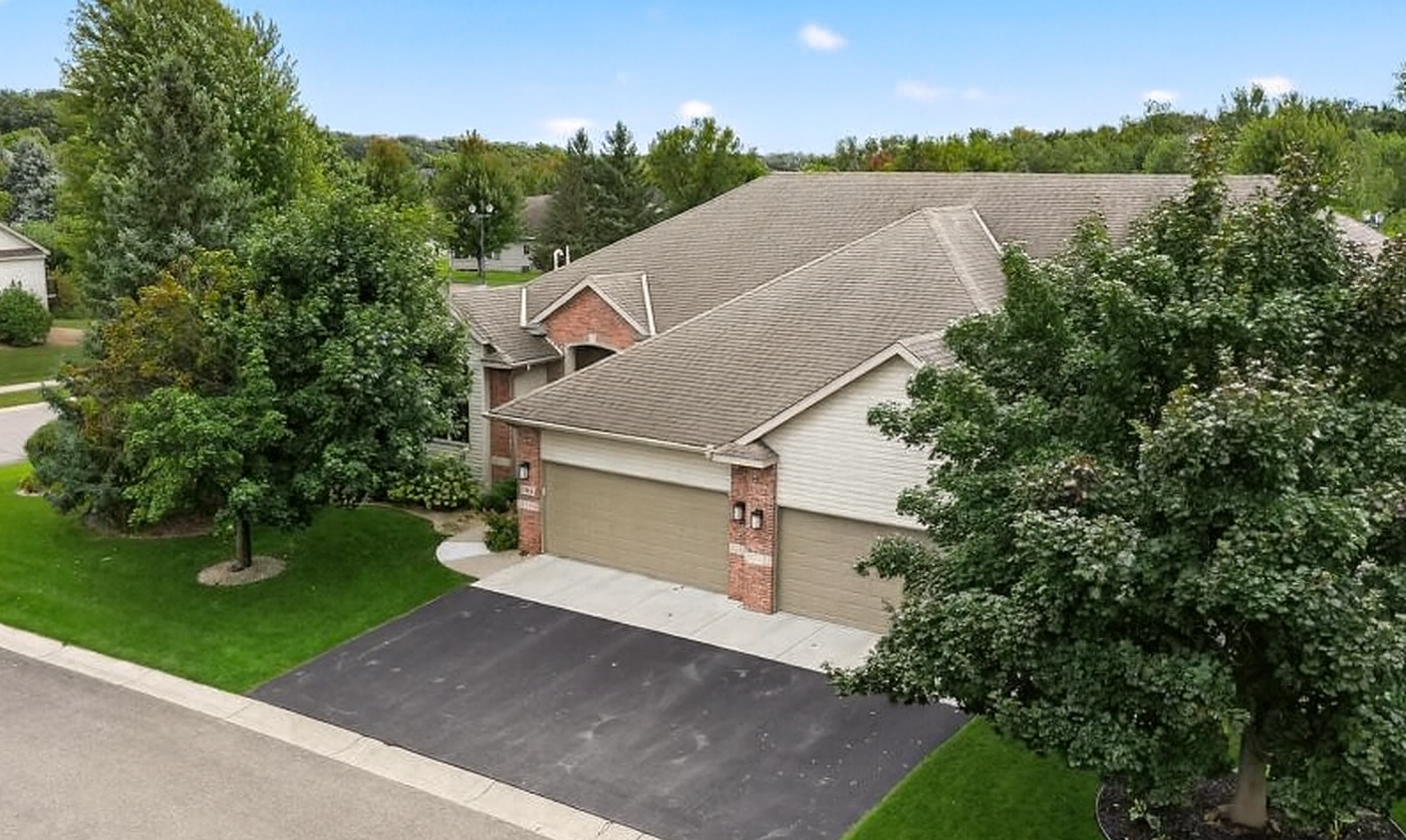Property Photo:  11001 Preserve Circle N  MN 55316 