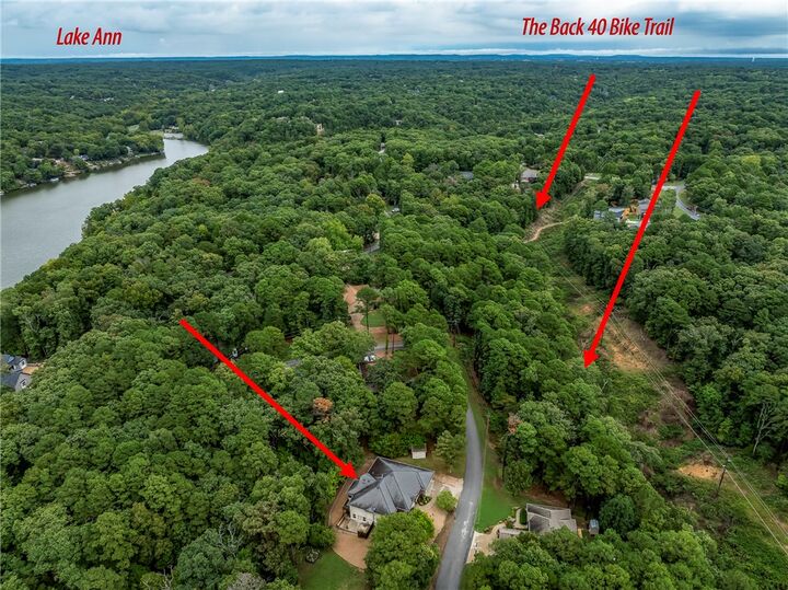 Property Photo: 6 Hallock Drive AR 72714