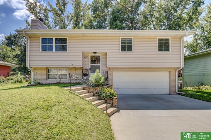 9447 Ames Avenue  Omaha NE 68134 photo