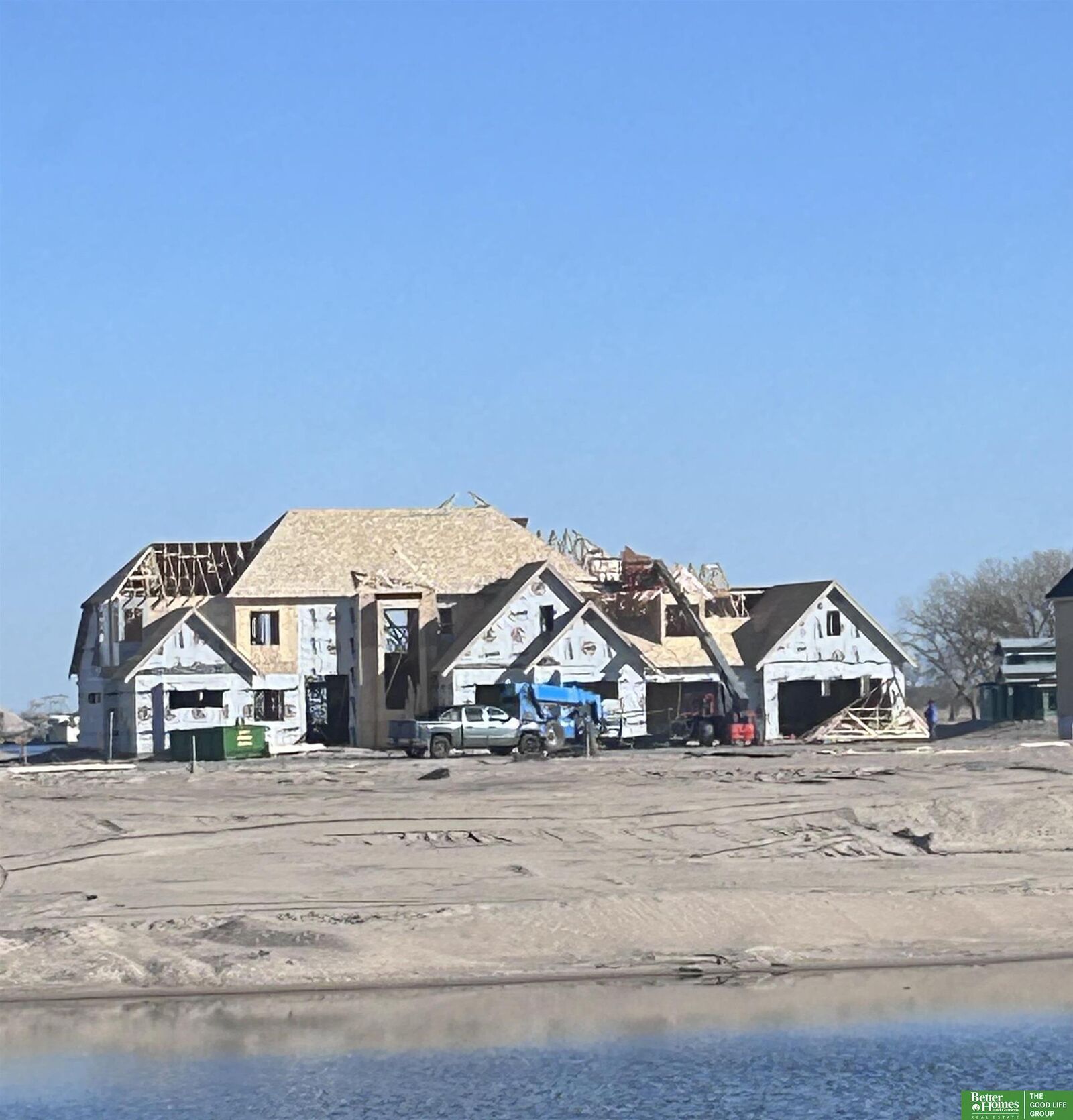 Property Photo:  2424 Juneberry Road  NE 68025 