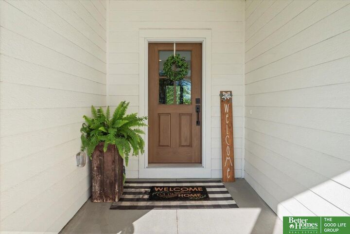 Property Photo: 2493 Buccaneer Boulevard NE 68048