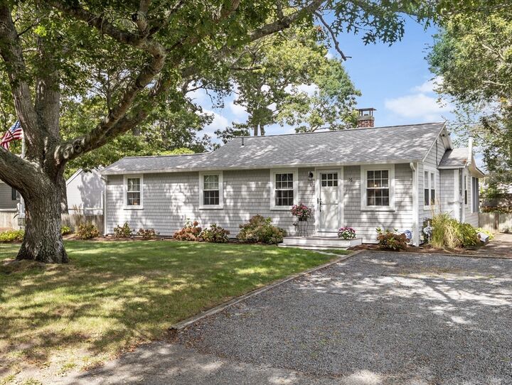16 Peregrine Ln  Yarmouth MA 02664 photo