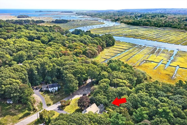 Property Photo:  16 Salt Meadow Ln  MA 02066 