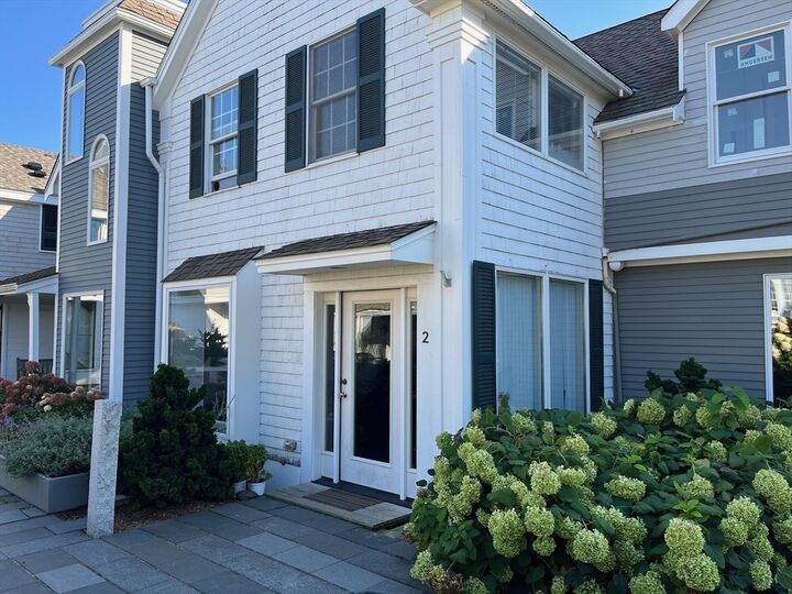 Property Photo:  167 Commercial Street 2  MA 02657 