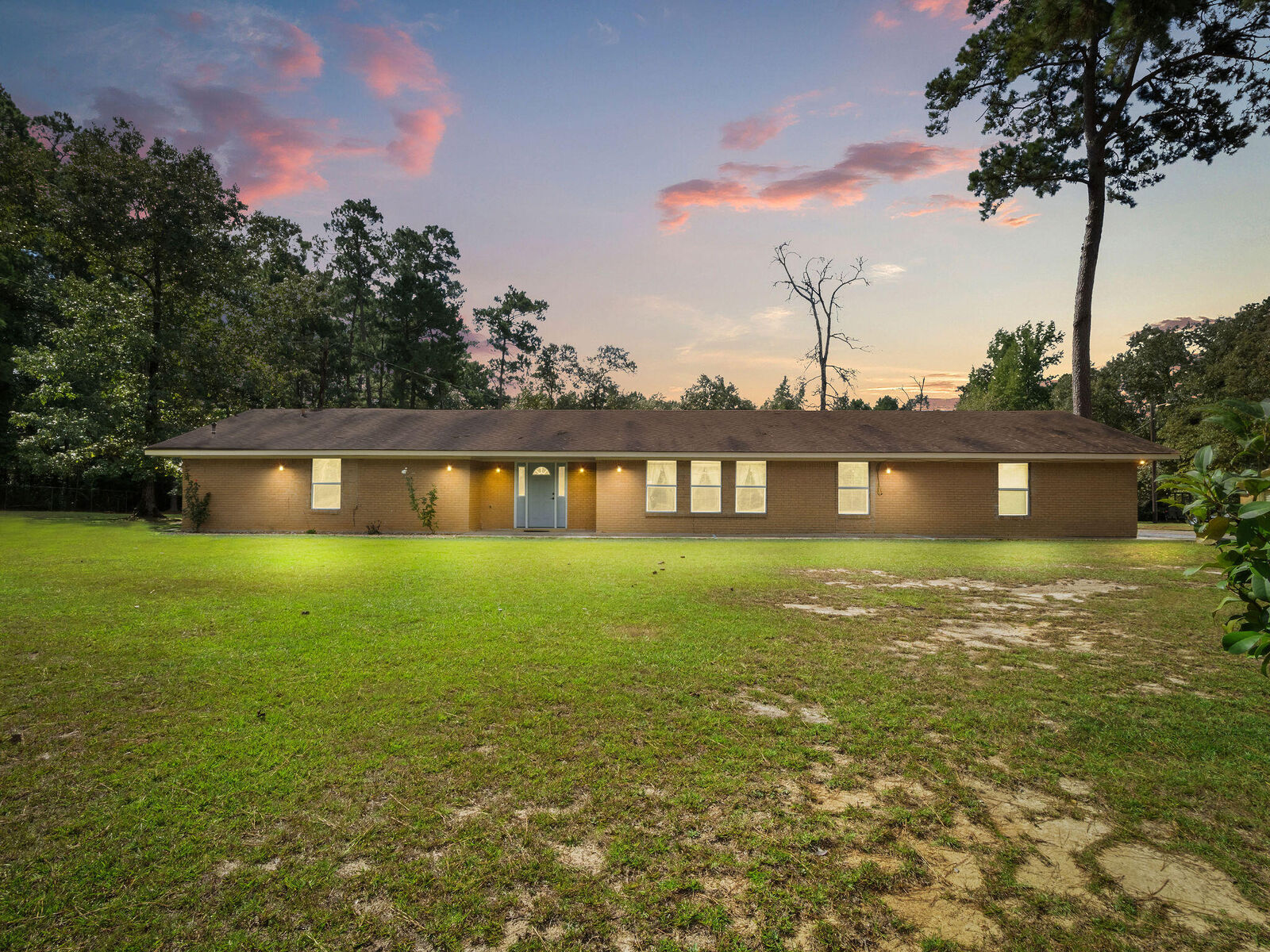 Property Photo:  332 Alexandria Hwy  LA 71446 