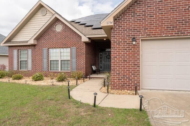 Property Photo:  8734 Bradfield Dr  FL 32507 