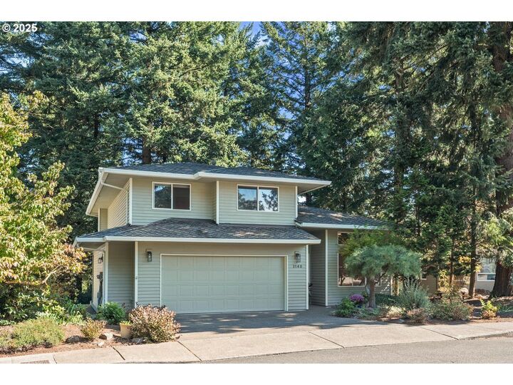 3140 NE Rocky Butte Ln  Portland OR 97220 photo