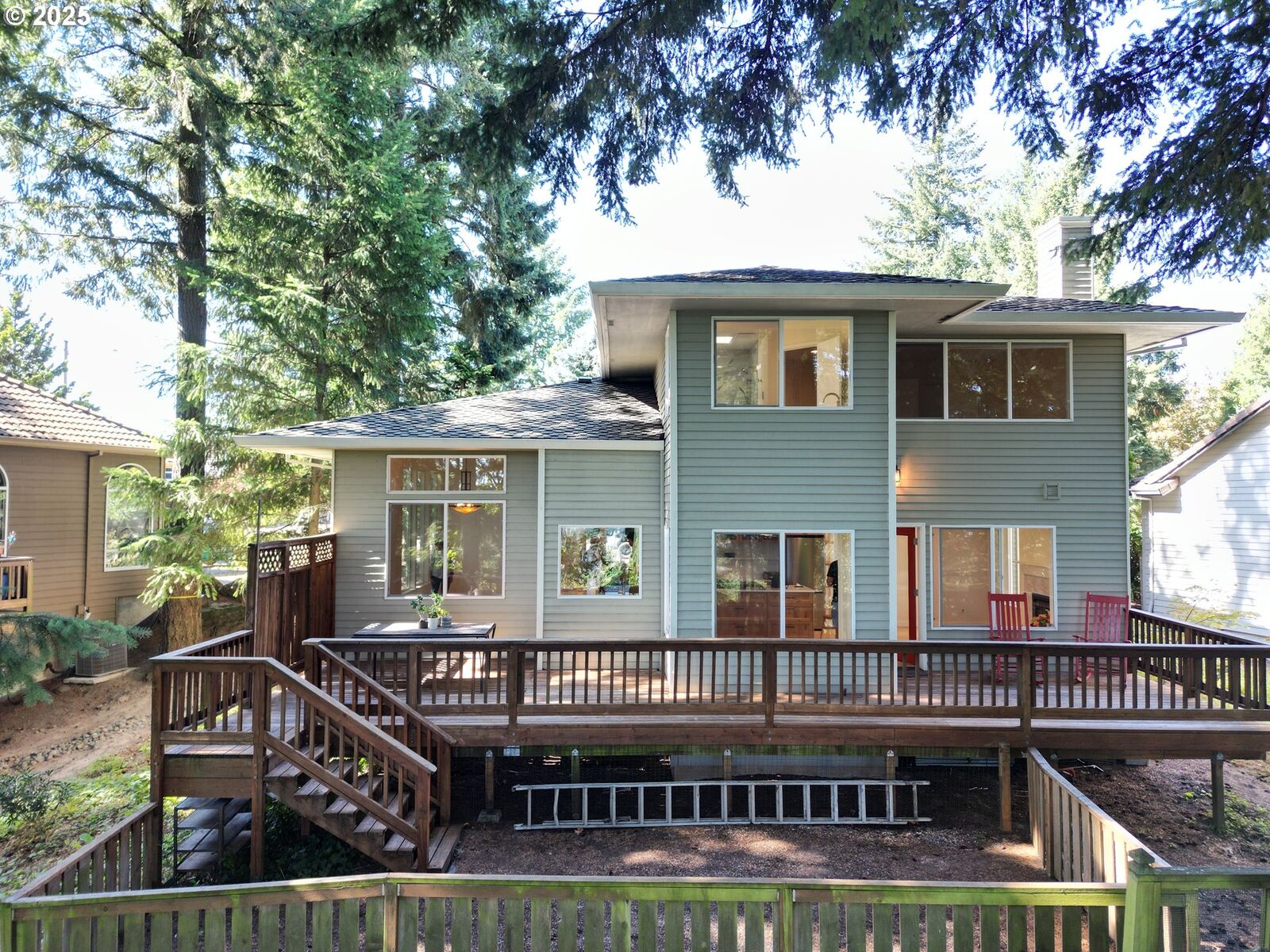 Property Photo:  3140 NE Rocky Butte Ln  OR 97220 