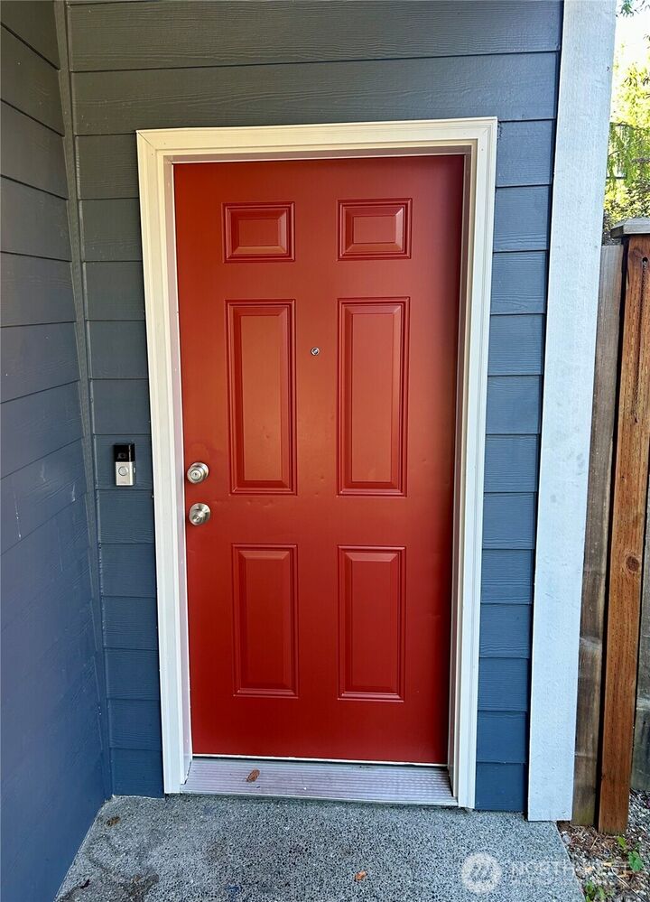 Property Photo:  11104  Paine Field Way  WA 98204