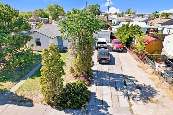 214 W Knolls Vista Drive  Moses Lake WA 98837 photo