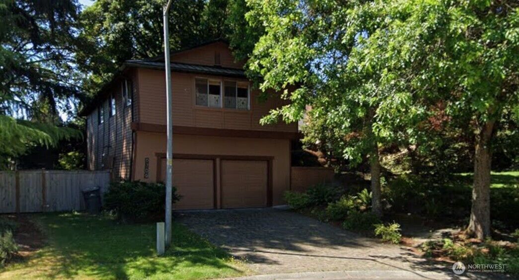 Property Photo: 6709 150th Avenue NE WA 98052