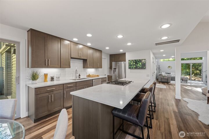 Property Photo:  2178 E Birch Street  WA 98229