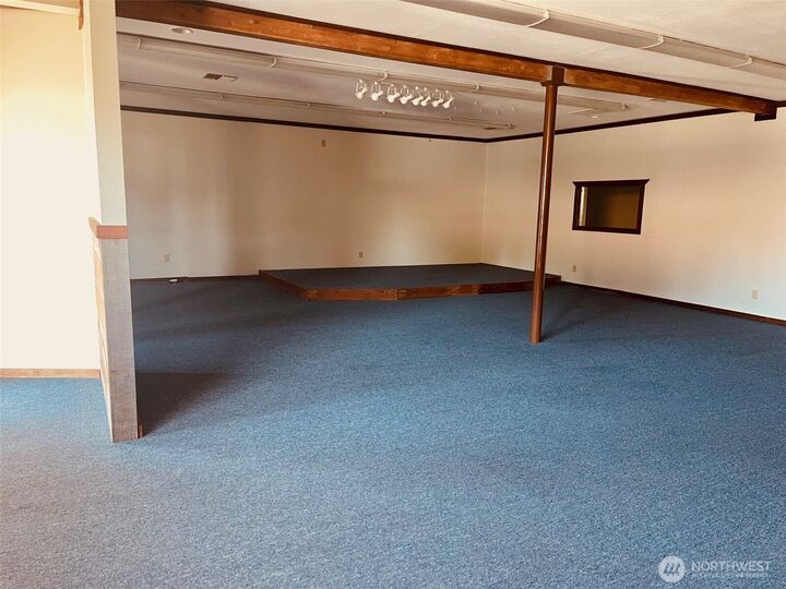 Property Photo:  451  Fifth Avenue  WA 98331 