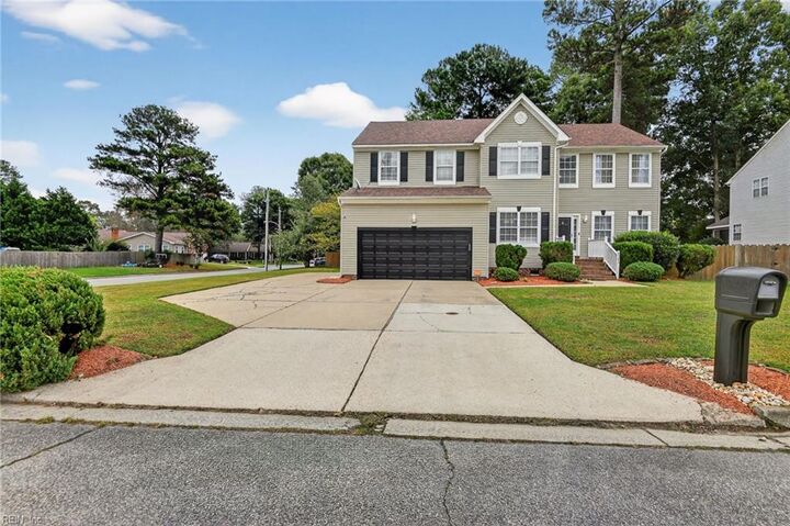 Property Photo: 2701 River Oaks Dr VA 23321