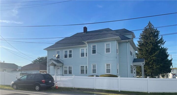 Property Photo:  92 India Street  RI 02860 