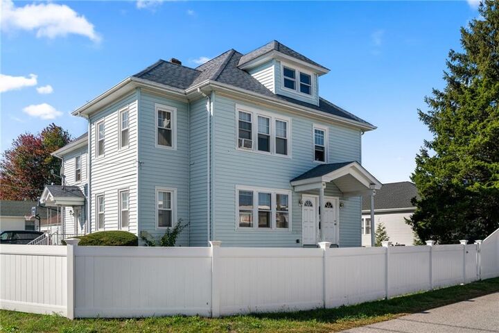 Property Photo:  92 India Street  RI 02860 