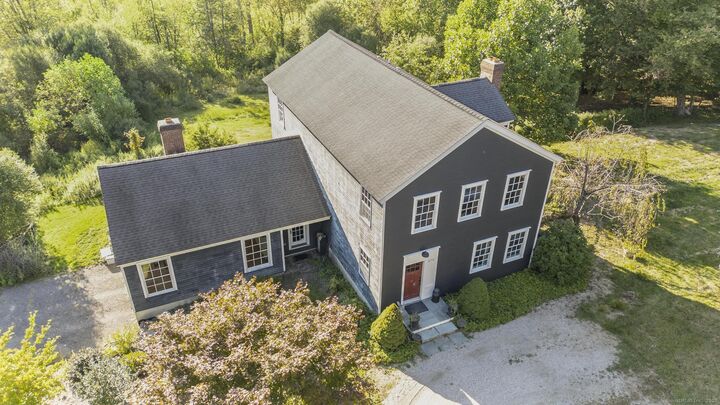 Property Photo:  579 Bethmour Road  CT 06524 
