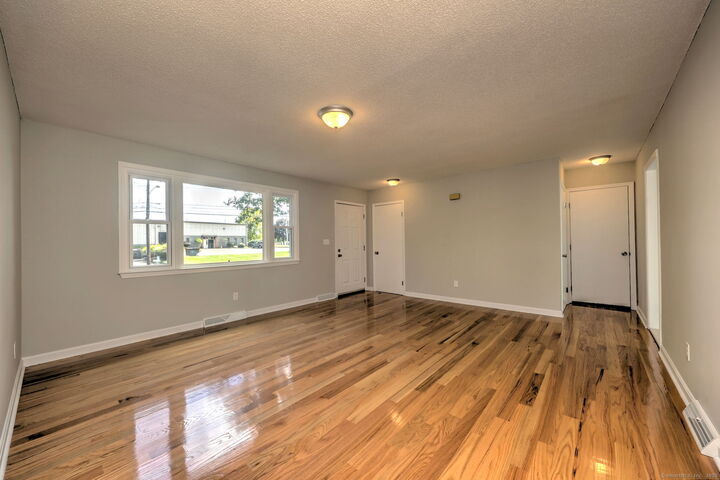 Property Photo:  1145 Sherman Avenue  CT 06514 