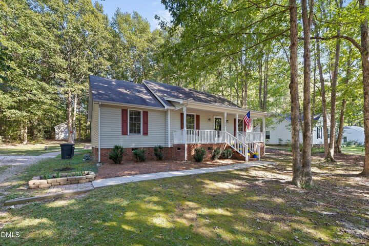 Property Photo: 1122 Country Club Lane NC 27597
