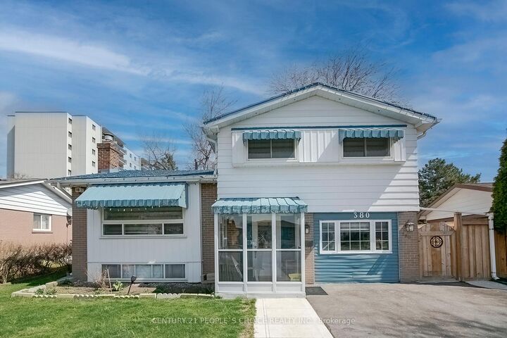 Photo de la propriété:  380 Bartley Bull Parkway  ON L6W 2L8 