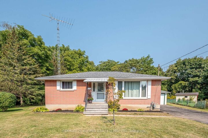 Property Photo:  224 Nickerson Drive  ON K9A 1A5 