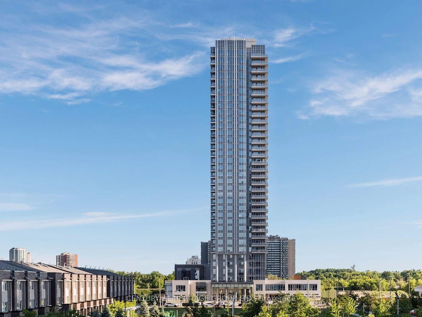 Property Photo:  275 Village Green Square 922  ON M1S 0L8 