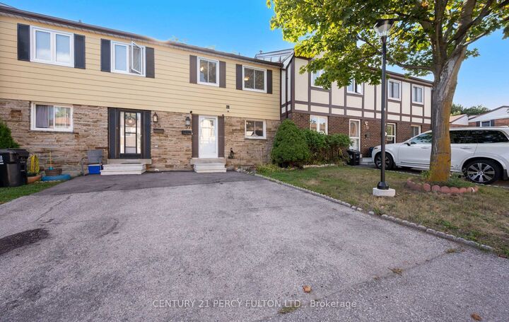 Property Photo:  57 Golden Appleway N/A 111  ON M3A 3P2 
