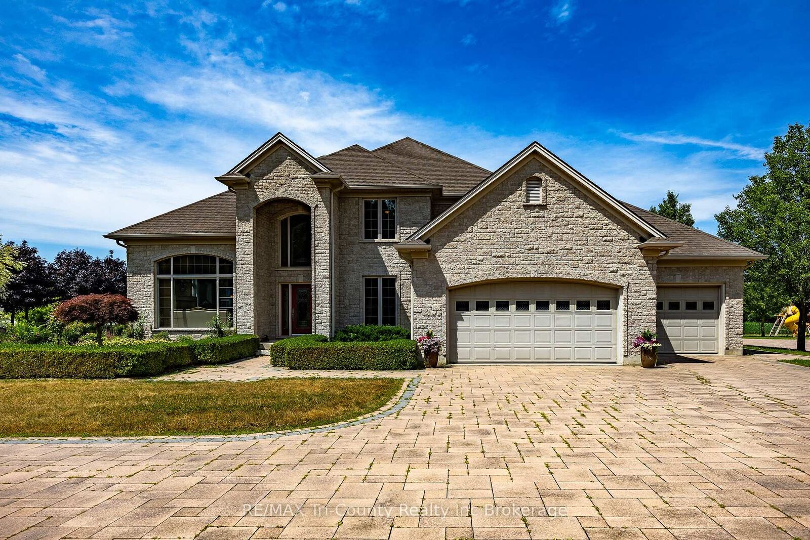 Property Photo: 56130 Heritage Line ON N0J 1Y0