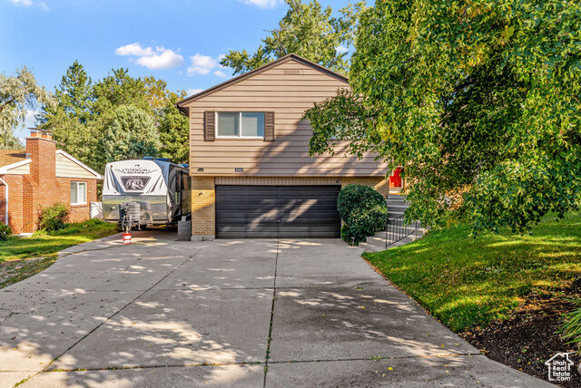 Property Photo:  3003 E 4505 S  UT 84117 