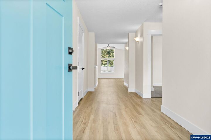 Property Photo:  5658 Jeremy Valley (Lot 80) Dr SE  OR 97306 