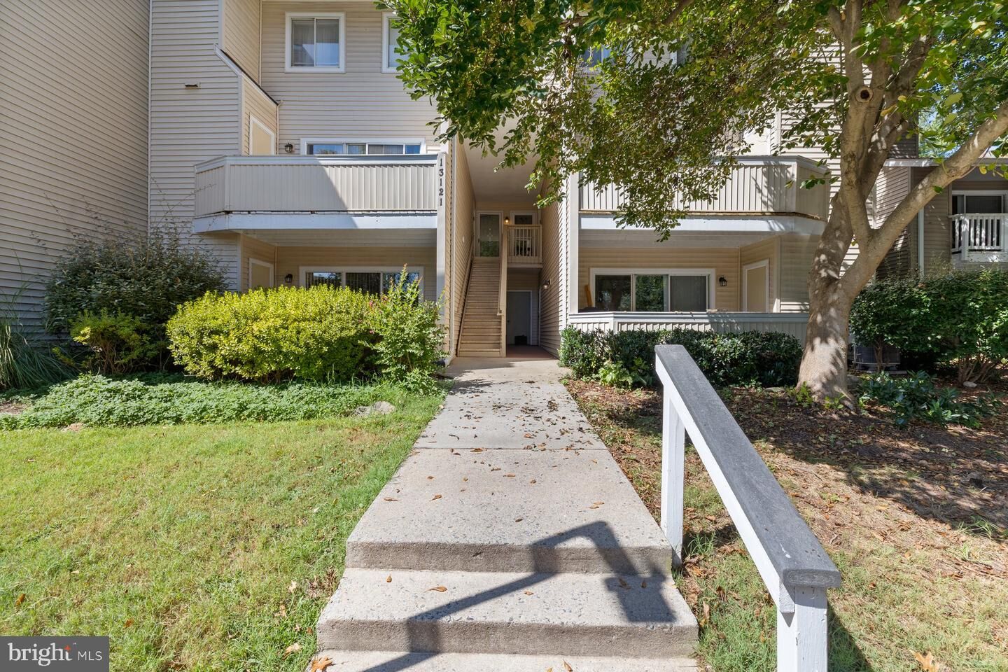 Property Photo:  13121 Wonderland Way 13-140  MD 20874 