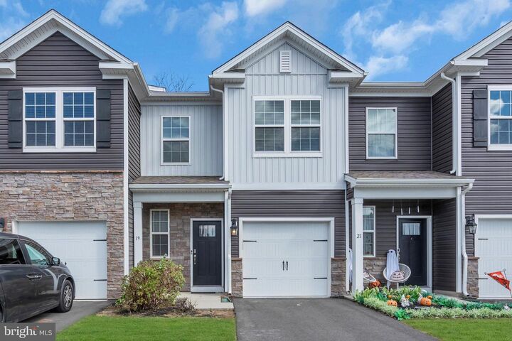 Property Photo:  19 Katherine Drive  NJ 08016