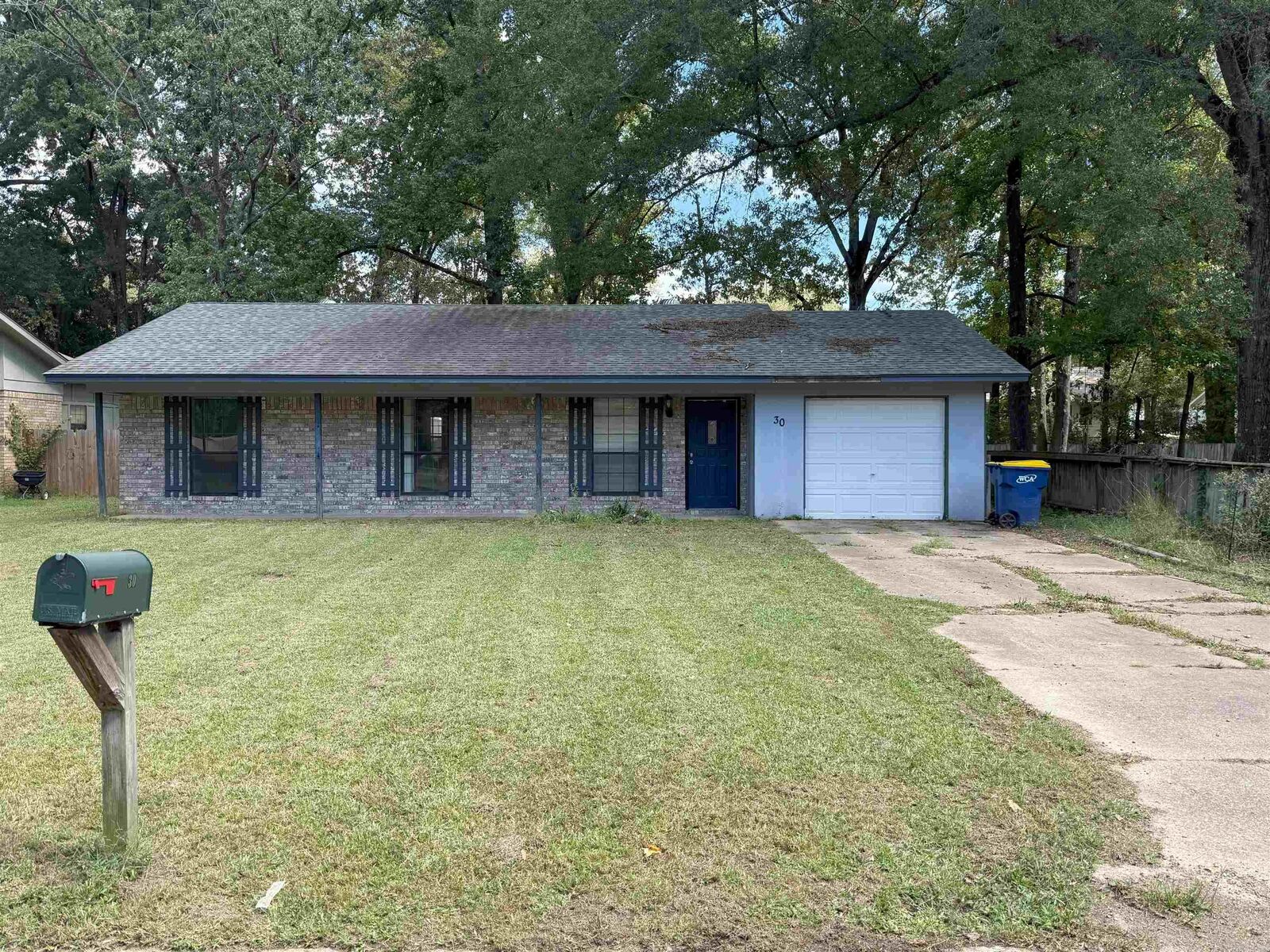 Property Photo: 30 Meadowlark Drive AR 72023